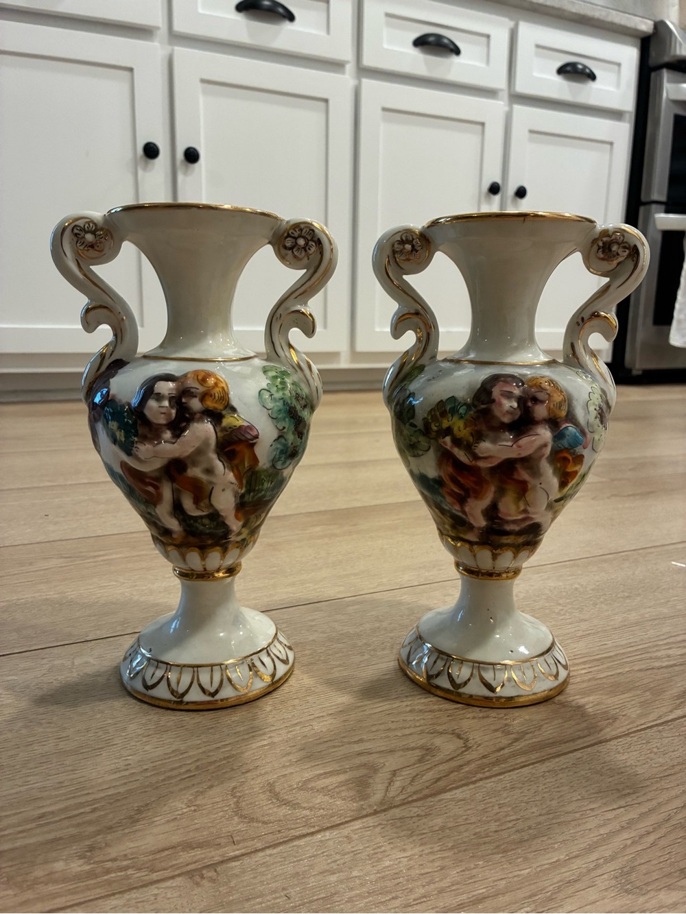 Set of 2 Keramos R. Capodimonte Italian Hand Painted Vases 9.5” Tall